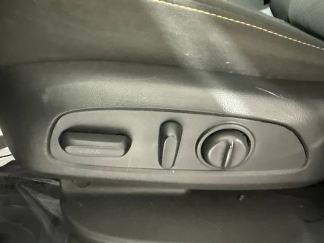 Used 2019 Chevrolet Traverse LT FWD image 20