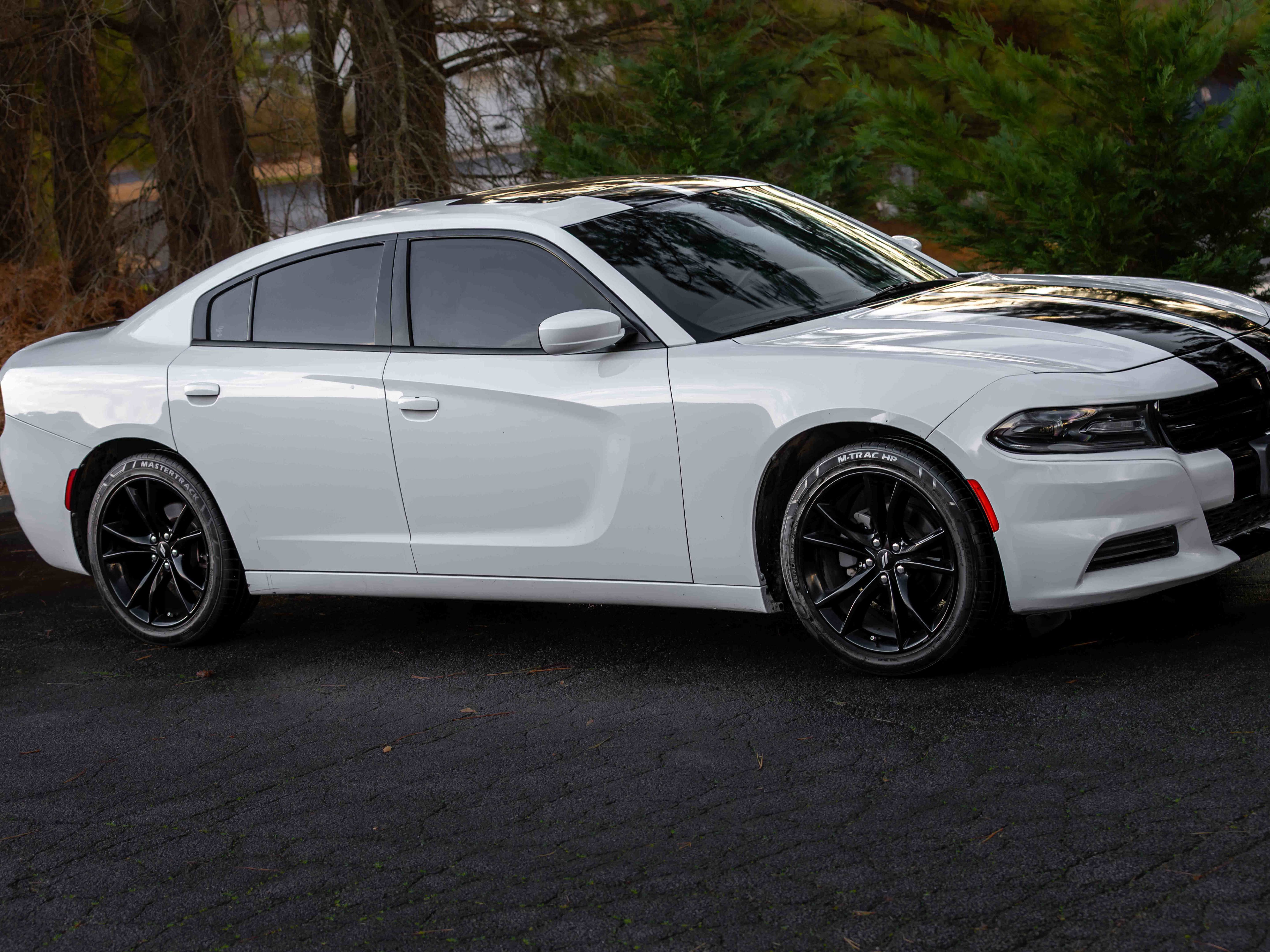 Used 2019 Dodge Charger SXT w/ Leather Interior Group image 55