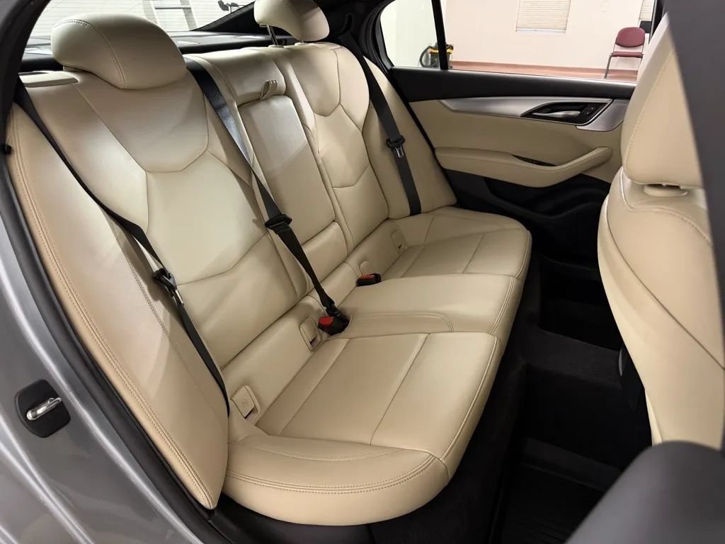 Used 2023 Cadillac CT5 Luxury w/ Sun And Sound Package AWD/4WD image 39