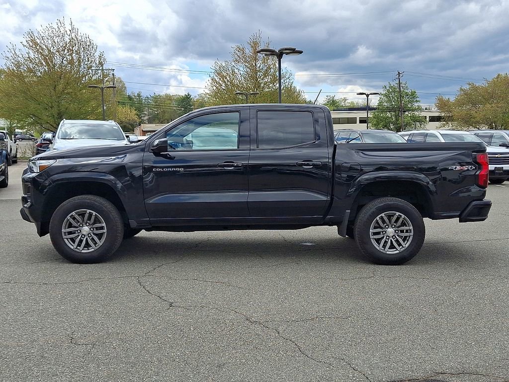 Used 2023 Chevrolet Colorado LT image 4