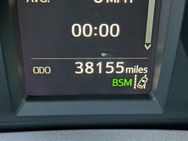 Used 2018 Toyota RAV4 XLE image 11