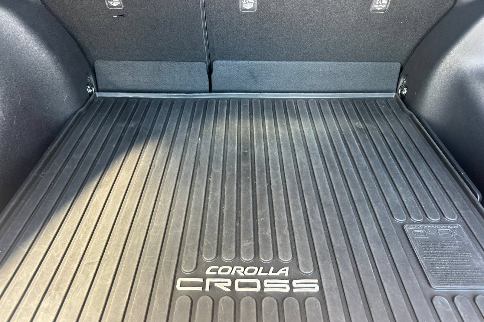 Used 2025 Toyota Corolla Cross AWD Hybrid image 18