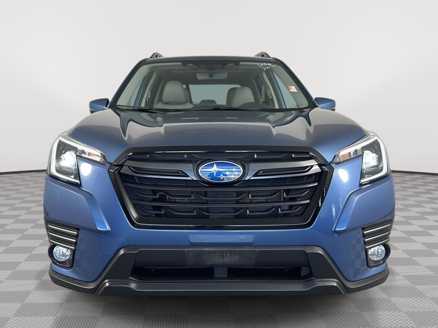 Certified 2023 Subaru Forester Limited image 2