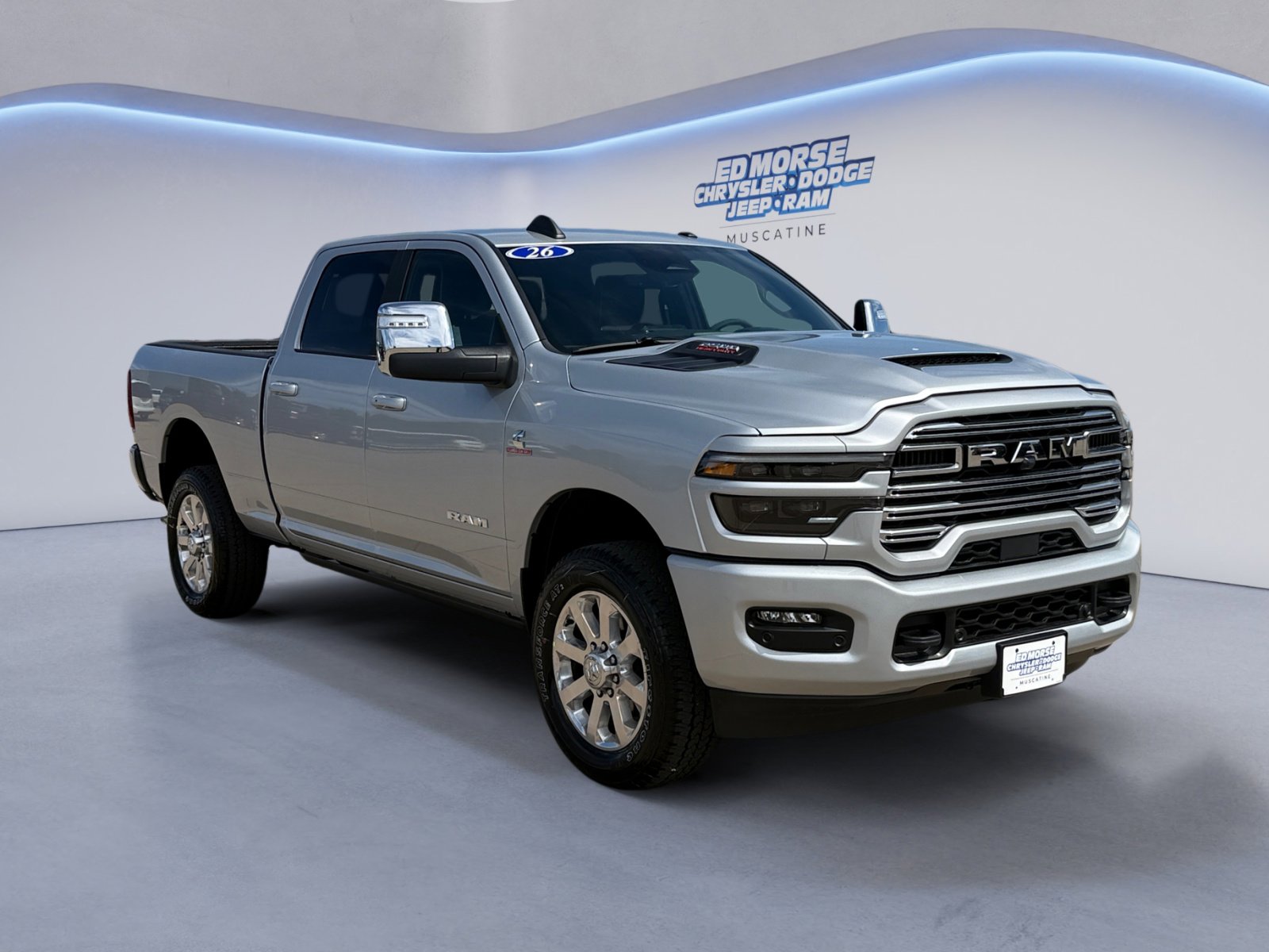 New 2026 RAM 2500 Laramie AWD/4WD image 7