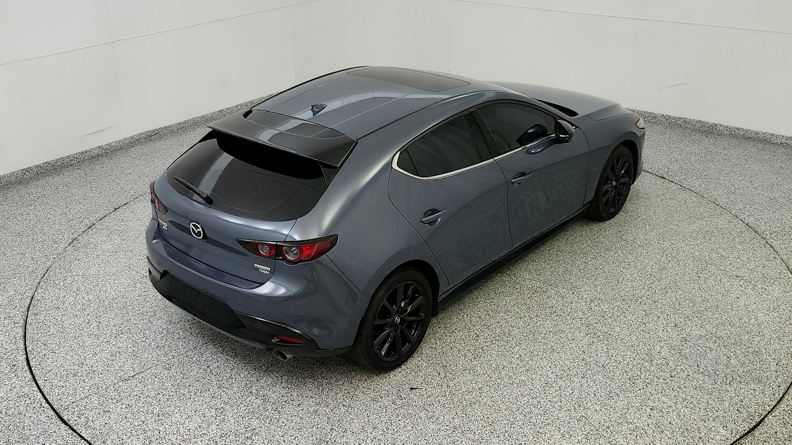 Used 2021 MAZDA MAZDA3 Hatchback w/Premium Plus Pkg AWD/4WD image 16