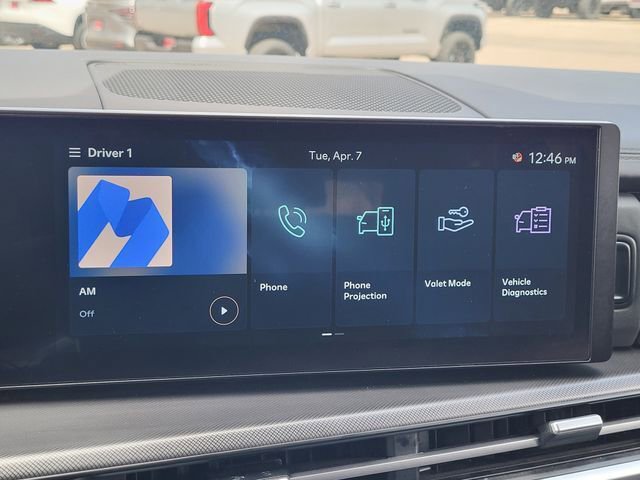 Used 2025 Hyundai Santa Fe SEL image 16