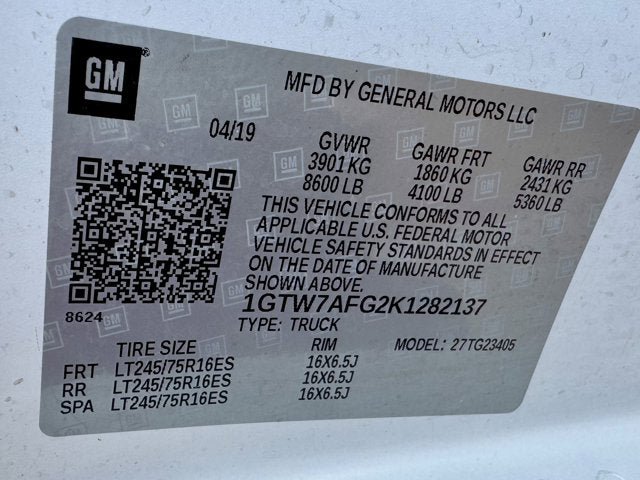 Used 2019 GMC Savana 2500 w/ Driver Convenience Package RWD image 18