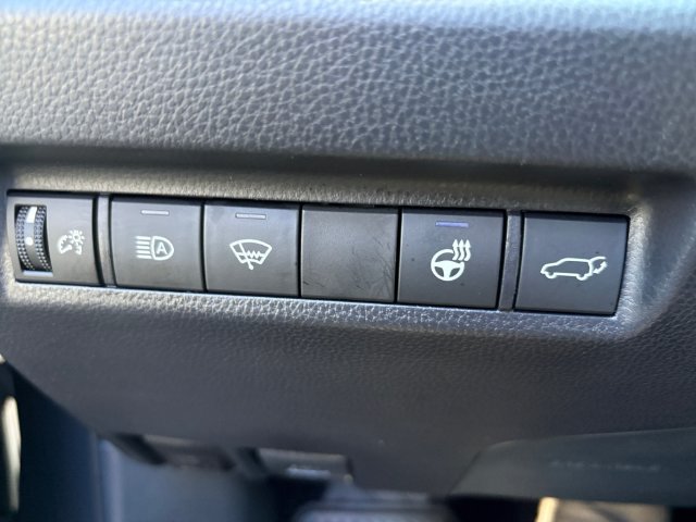 Used 2019 Toyota RAV4 XLE w/ Convenience Package AWD/4WD image 19