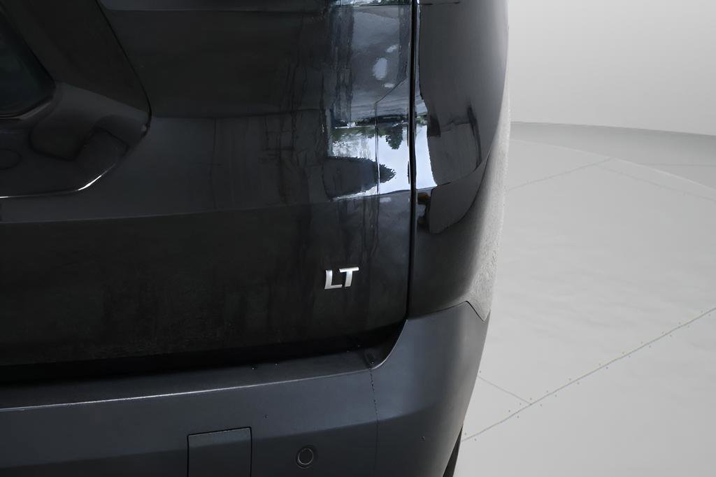 Used 2019 Chevrolet Traverse LT FWD image 37