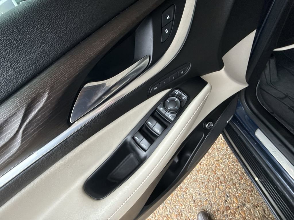 Certified 2024 Buick Enclave Avenir w/ Avenir Technology Package image 23