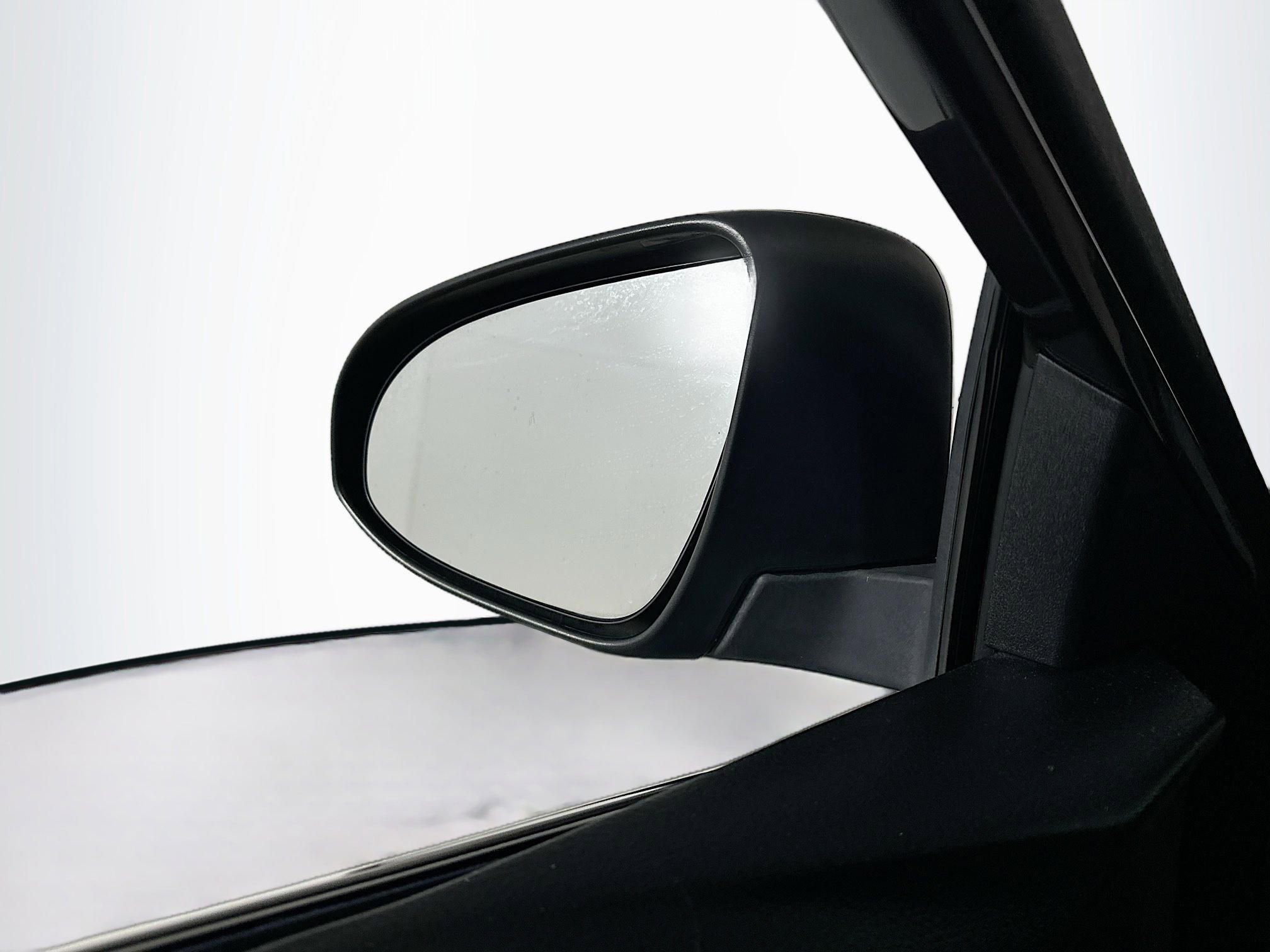 Used 2012 Toyota Camry LE image 16