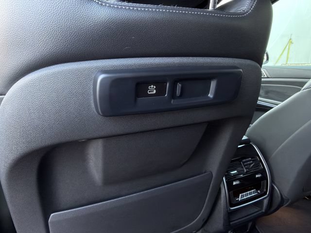 Used 2020 BMW X5 sDrive40i w/ M Sport Package RWD image 29