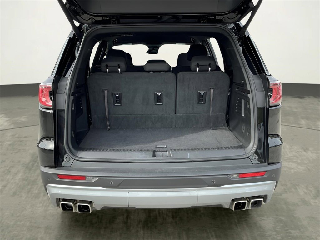 Used 2025 GMC Acadia Elevation image 21