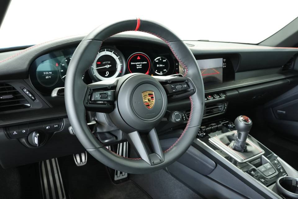 Used 2023 Porsche 911 Carrera GTS image 4