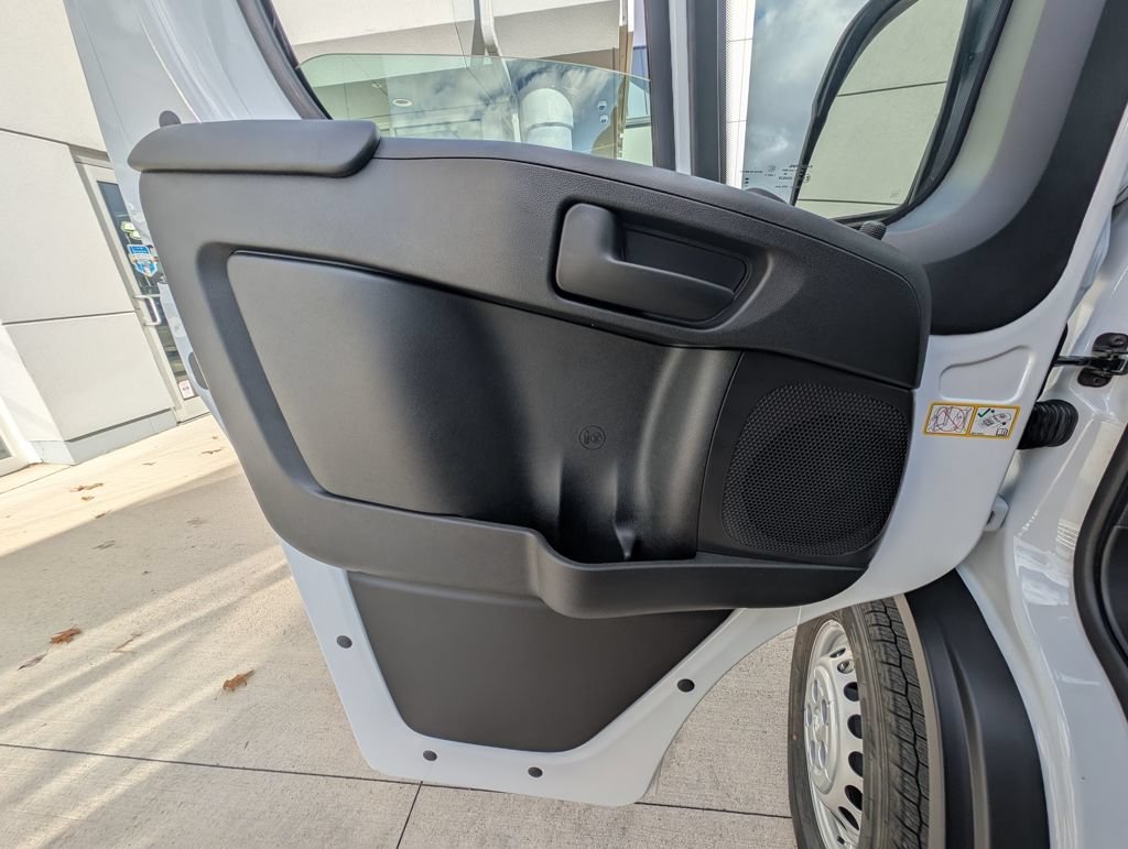 New 2026 RAM ProMaster 3500 w/ Convenience Group FWD image 37