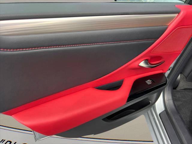 Certified 2022 Lexus ES 350 F Sport w/ Accessory Package image 22