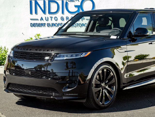 New 2026 Land Rover Range Rover Sport Dynamic SE AWD/4WD image 2
