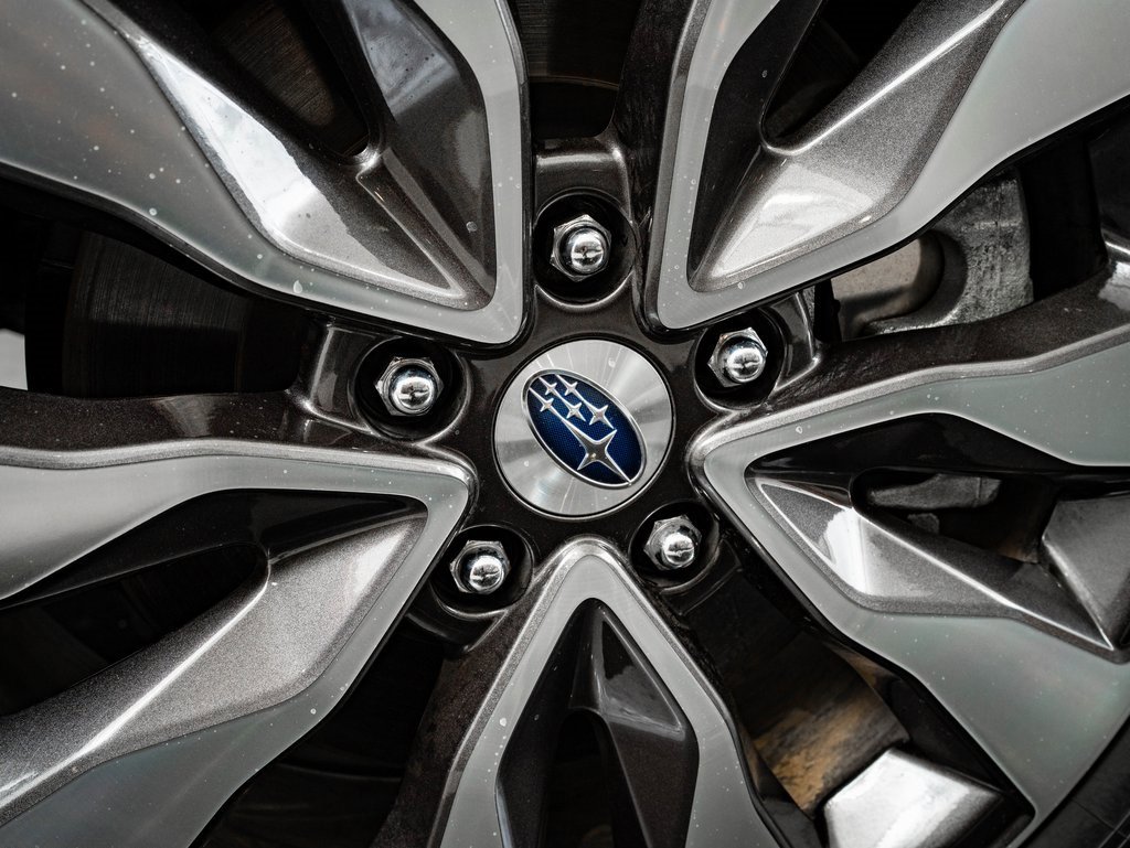 Used 2025 Subaru Outback Touring w/ Popular Package #2 image 8