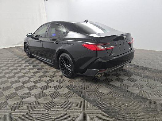 Used 2025 Toyota Camry SE w/ Multimedia Upgrade Package FWD image 5