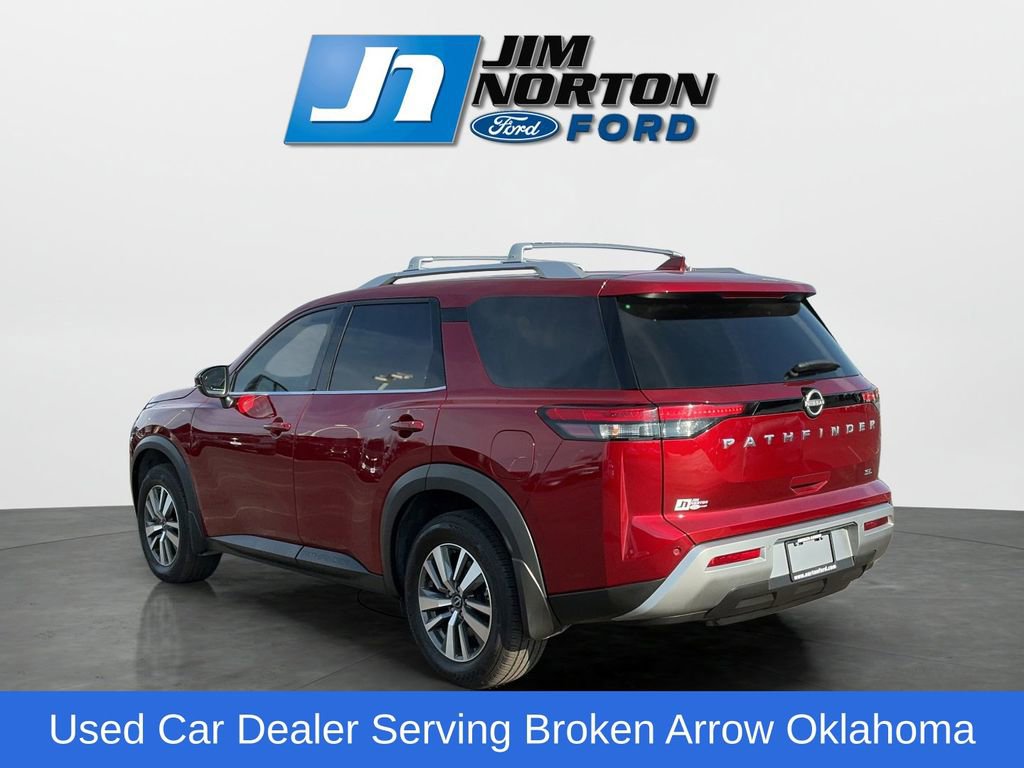 Used 2024 Nissan Pathfinder SL image 6