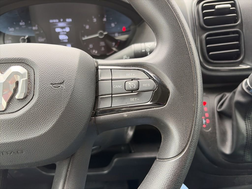 Used 2023 RAM ProMaster 2500 image 17