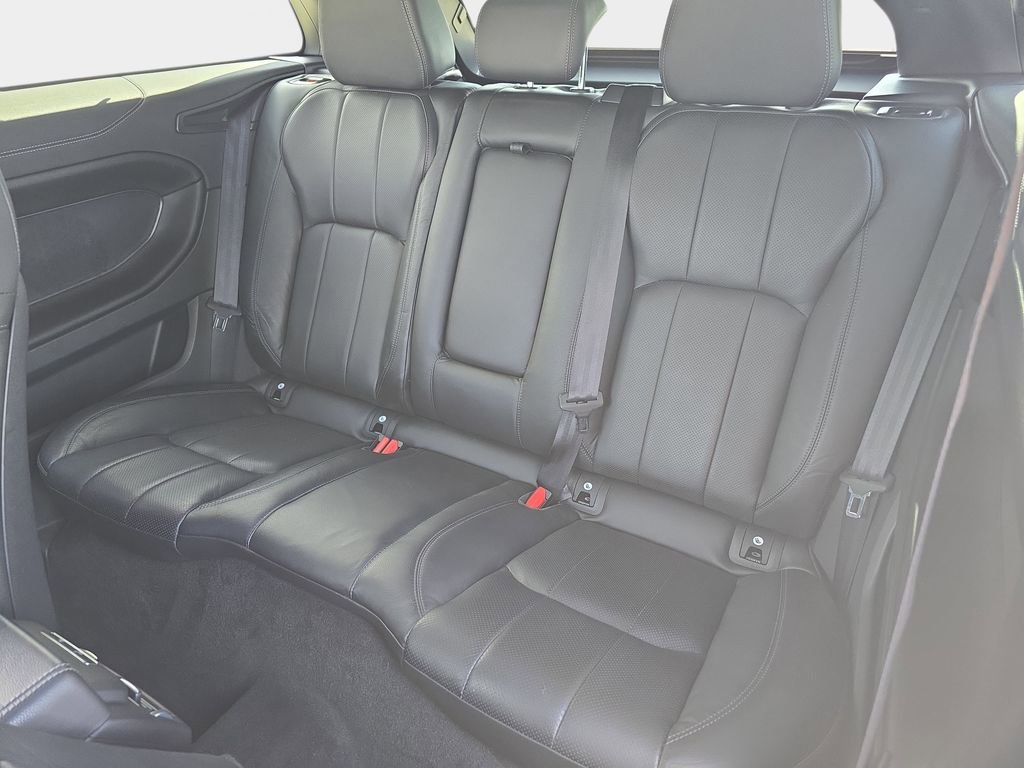 Used 2016 Land Rover Range Rover Evoque SE Premium image 17