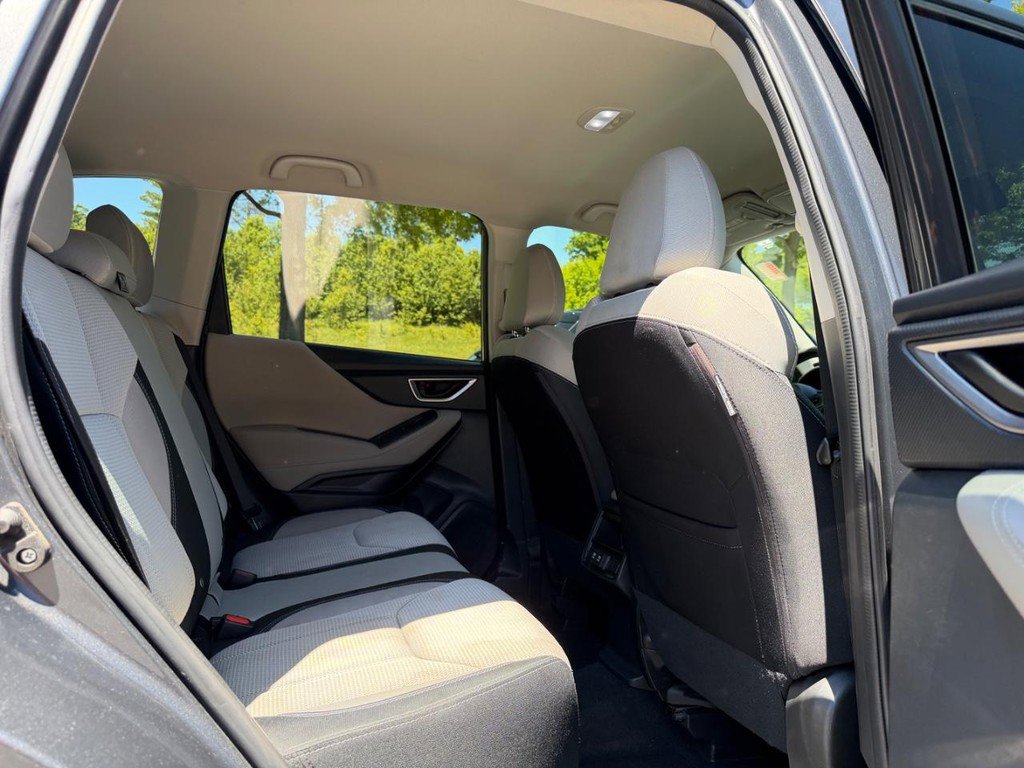Used 2022 Subaru Forester AWD/4WD image 11