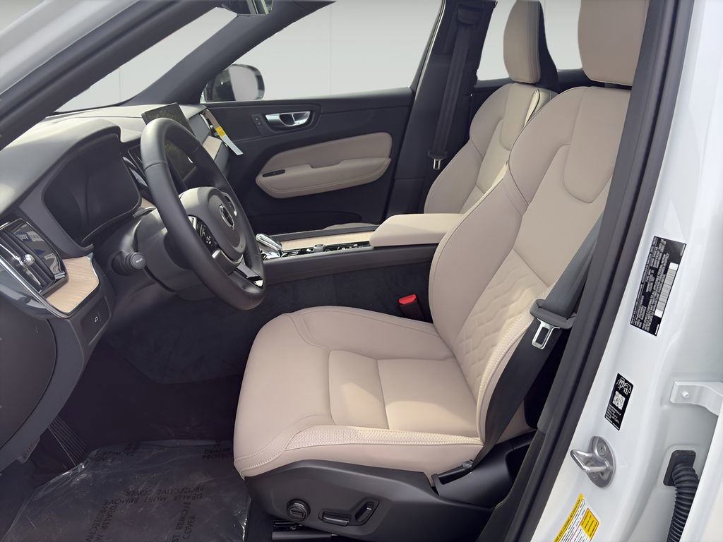New 2026 Volvo XC60 B5 Plus w/ Protection Package Premier AWD/4WD image 9