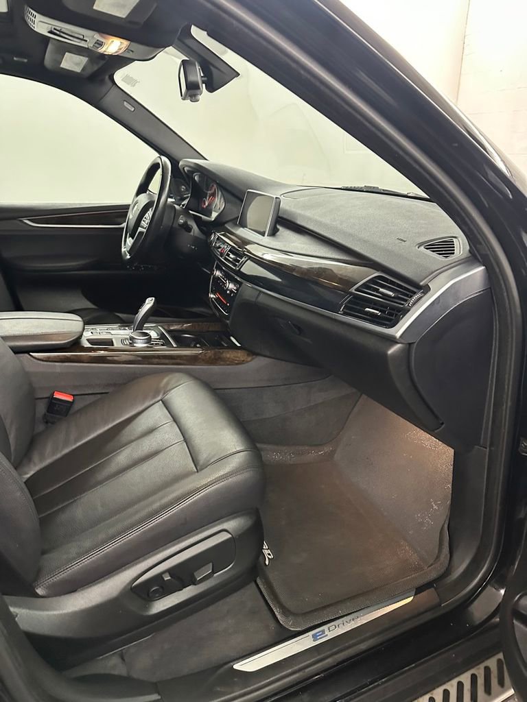 Used 2017 BMW X5 xDrive40e image 33