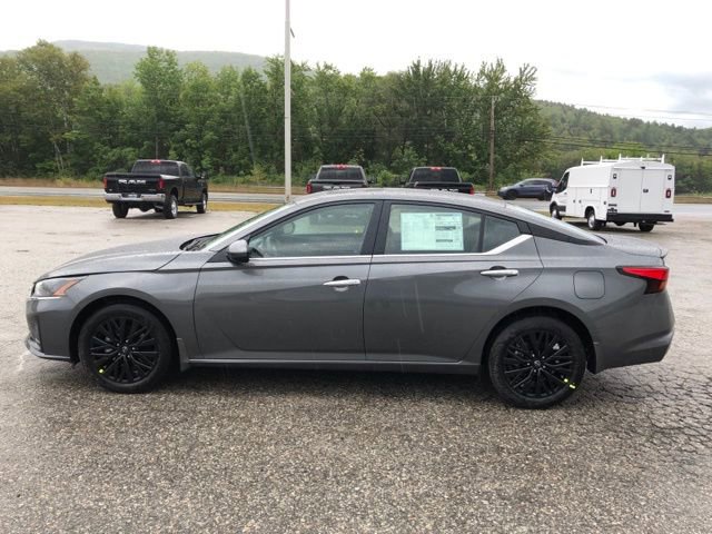 New 2025 Nissan Altima 2.5 SV w/ SV Special Edition Package image 6