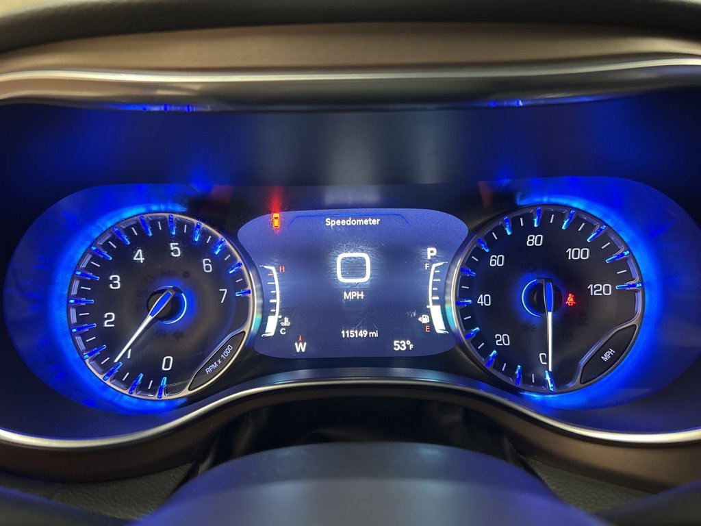 Used 2019 Chrysler Pacifica Touring-L Plus w/ Advanced Safetytec Group image 19