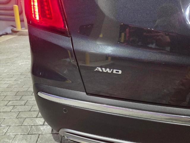 Used 2023 Cadillac XT5 Premium Luxury image 10