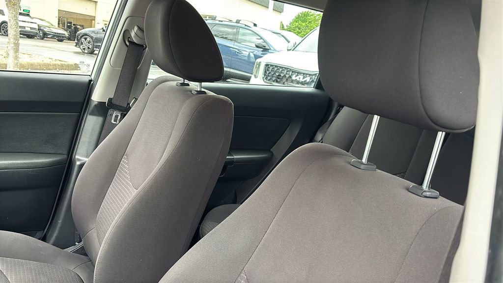 Used 2013 Kia Soul FWD image 23
