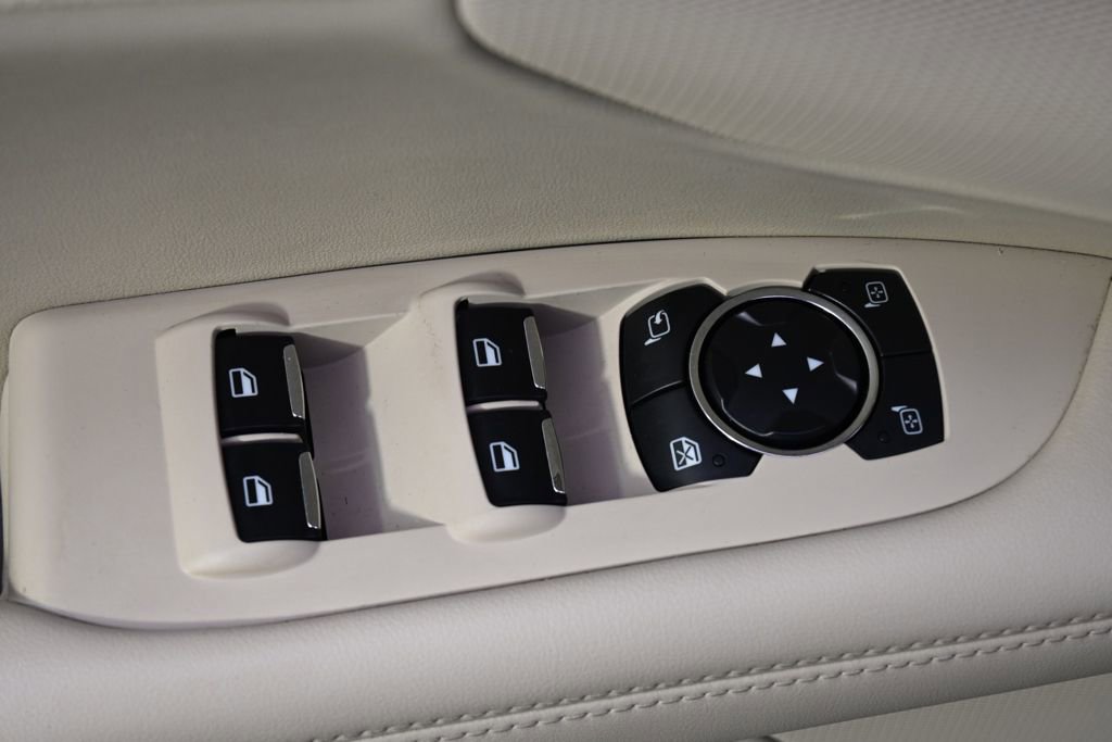 Used 2020 Lincoln MKZ Reserve w/ Elements Package image 23