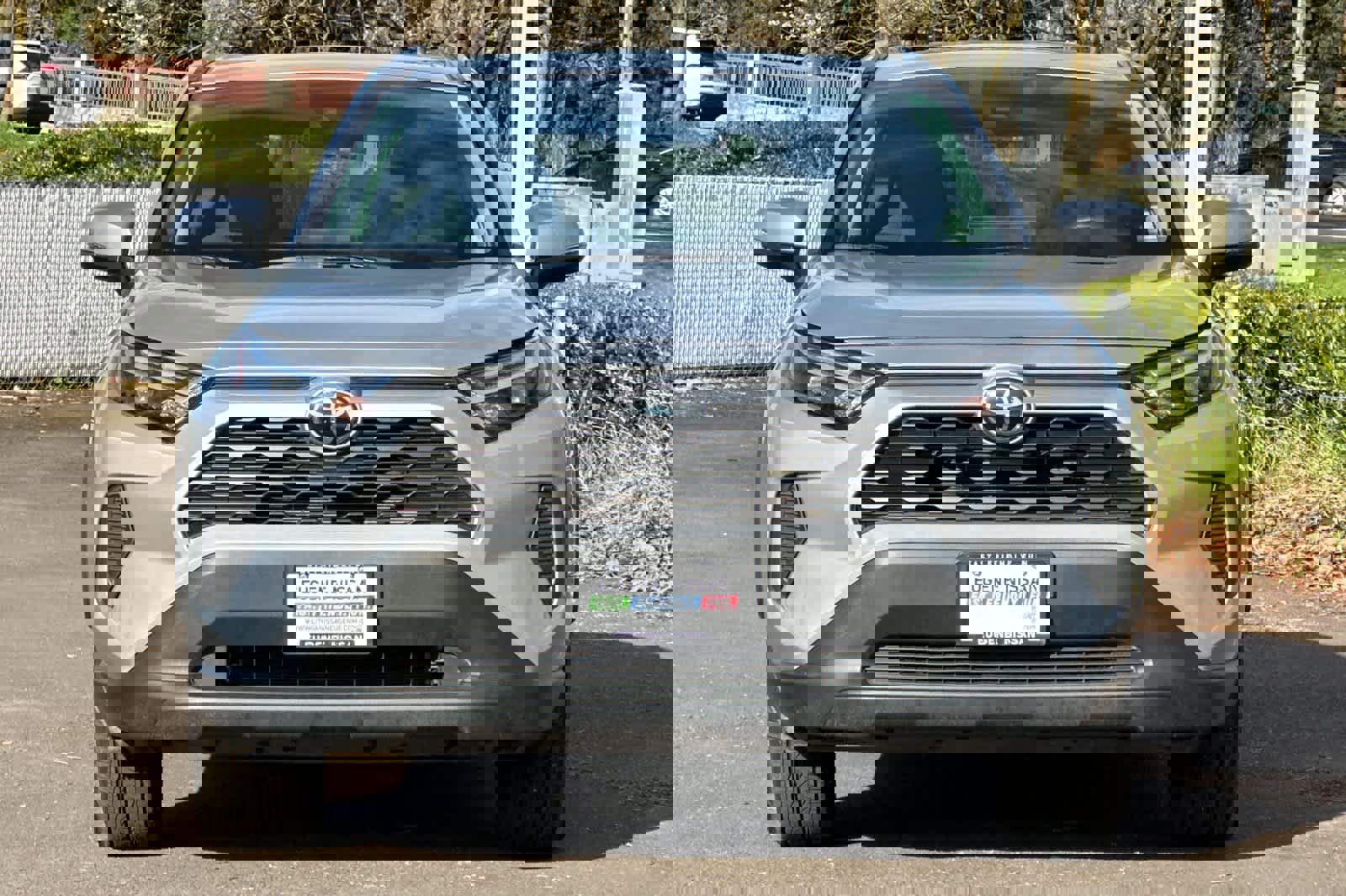 Used 2025 Toyota RAV4 XLE w/ Convenience Package image 10