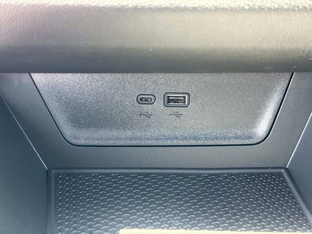New 2026 Chevrolet Equinox LT w/ Safety and Technology Package FWD image 29