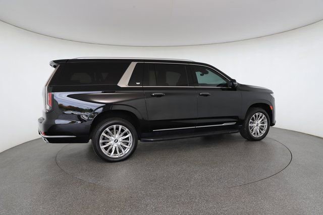 Used 2022 Cadillac Escalade ESV Premium Luxury image 20