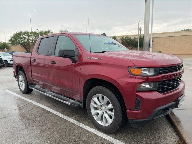 Used 2020 Chevrolet Silverado 1500 Custom w/ Infotainment Package RWD image 1