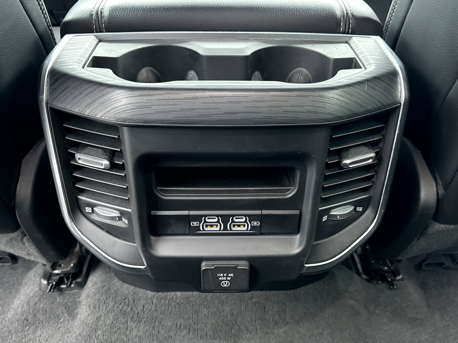 Used 2023 RAM 1500 Laramie AWD/4WD image 21