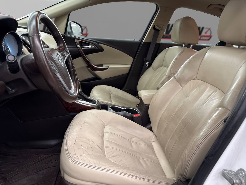 Used 2014 Buick Verano Leather image 9