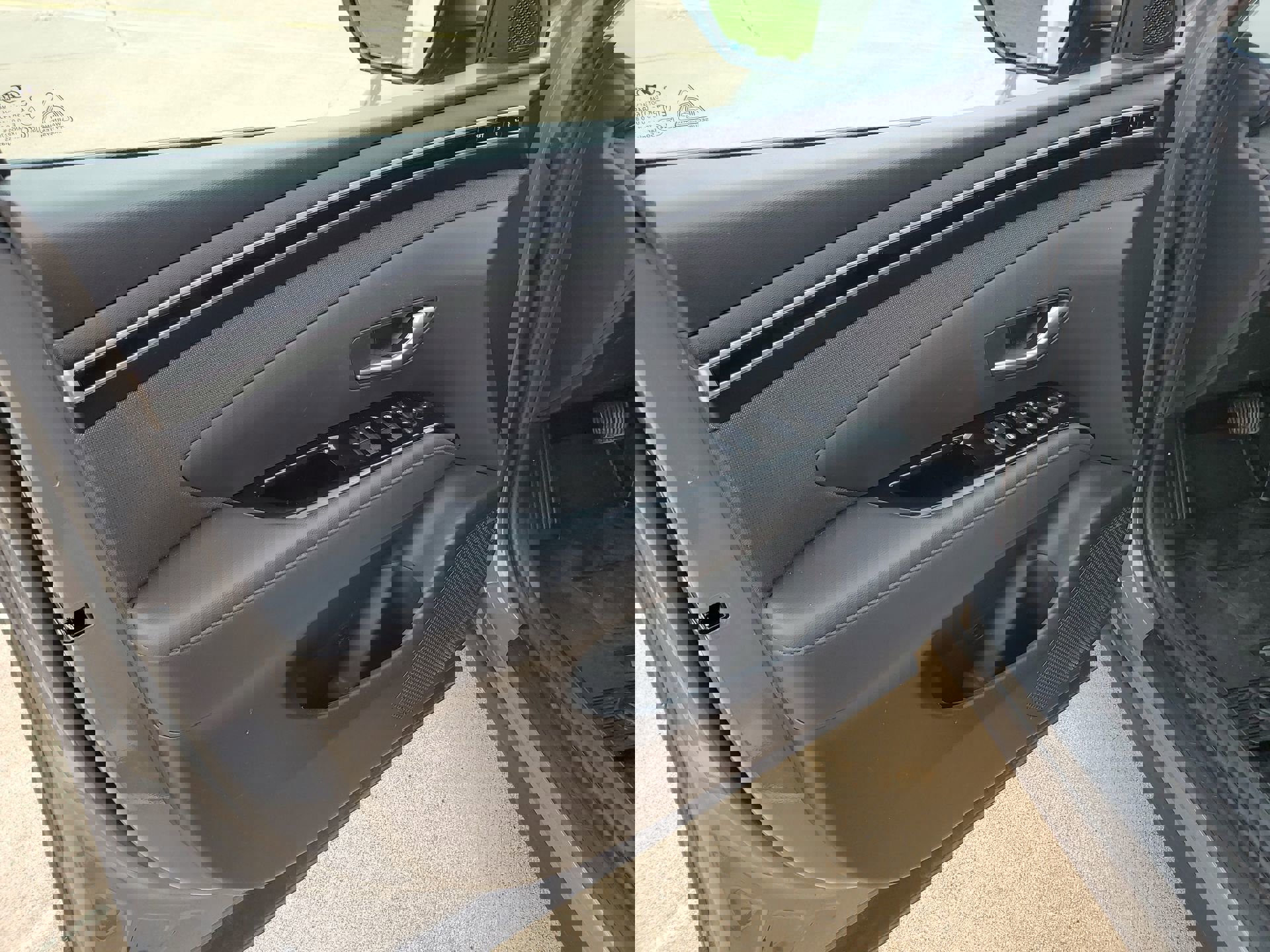Used 2024 Hyundai Tucson Limited image 30
