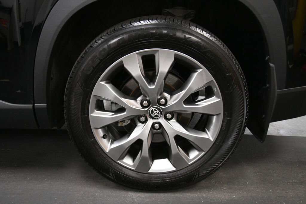 Used 2024 Toyota Grand Highlander Limited image 34