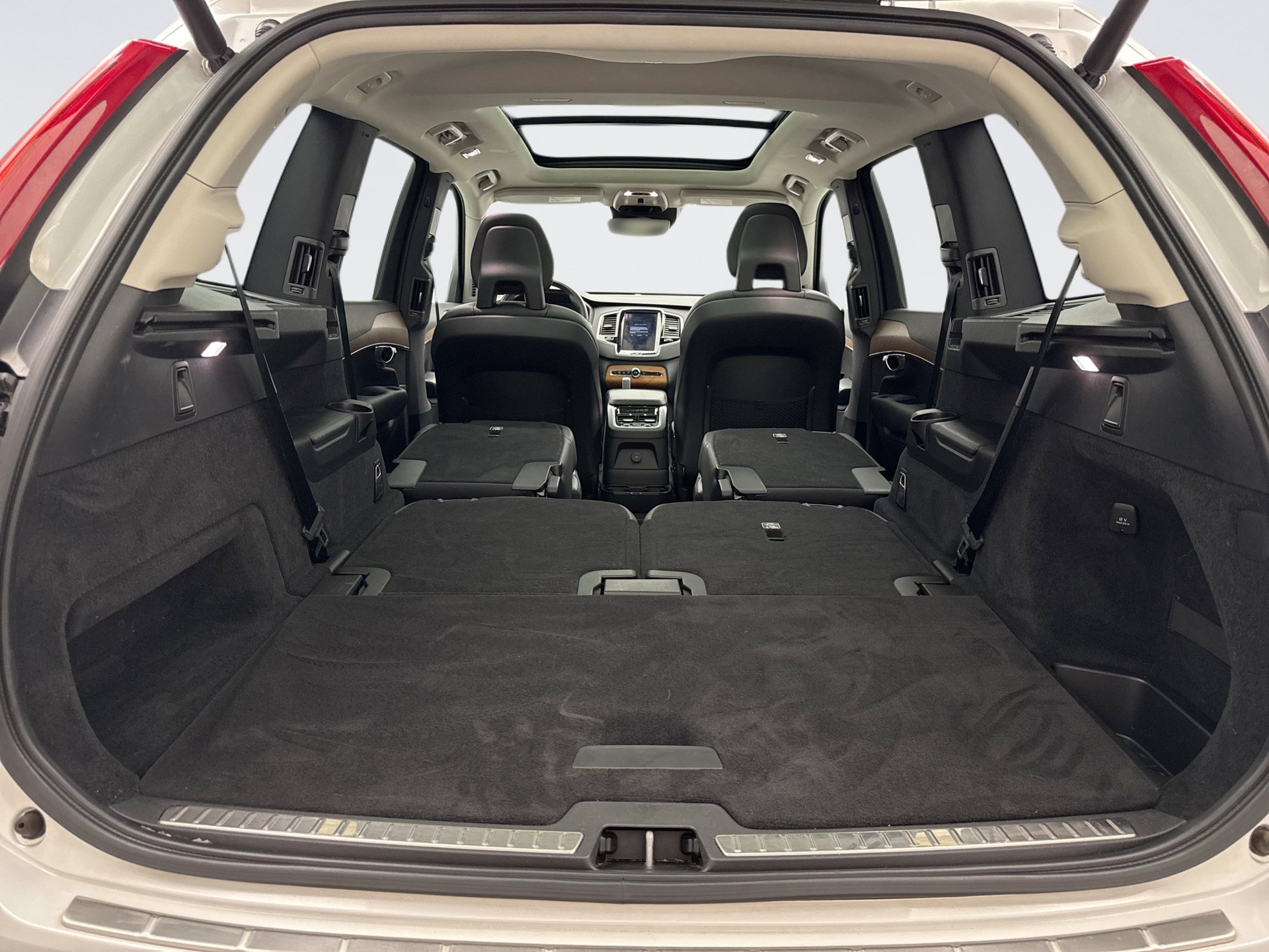 Used 2021 Volvo XC90 T8 Inscription Expression w/ Advanced Package AWD/4WD image 25