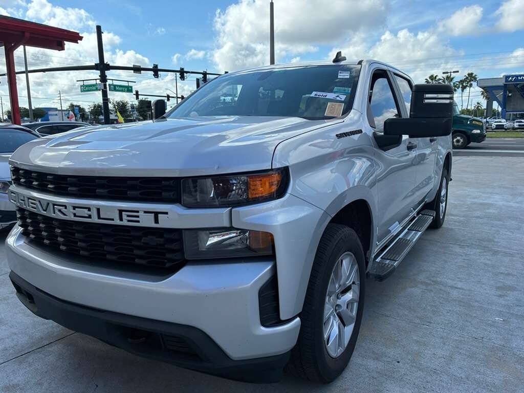 Used 2021 Chevrolet Silverado 1500 Custom RWD image 2