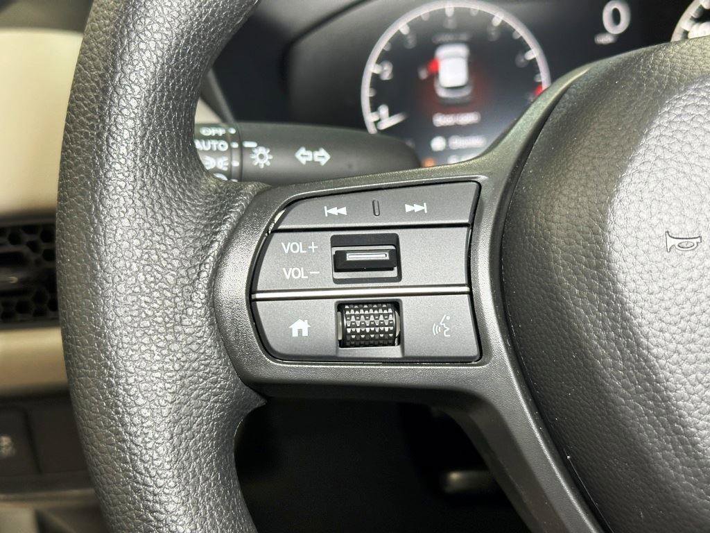 New 2026 Honda HR-V LX image 15