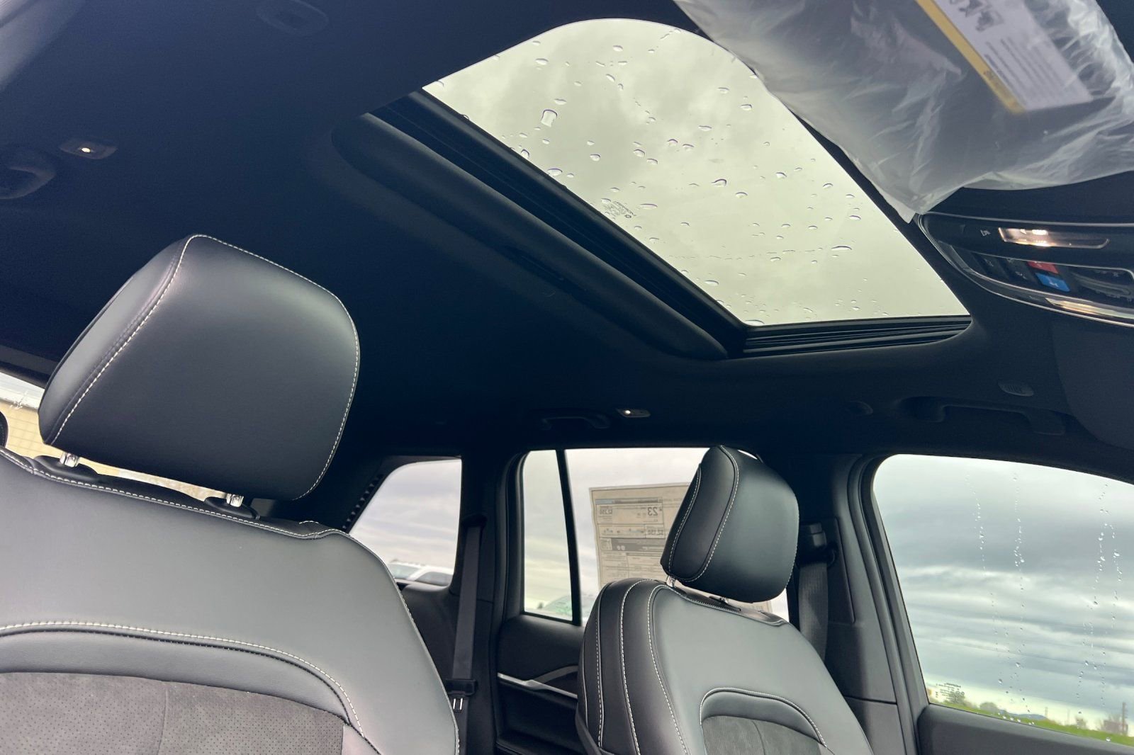 New 2026 Jeep Grand Cherokee Altitude AWD/4WD image 13