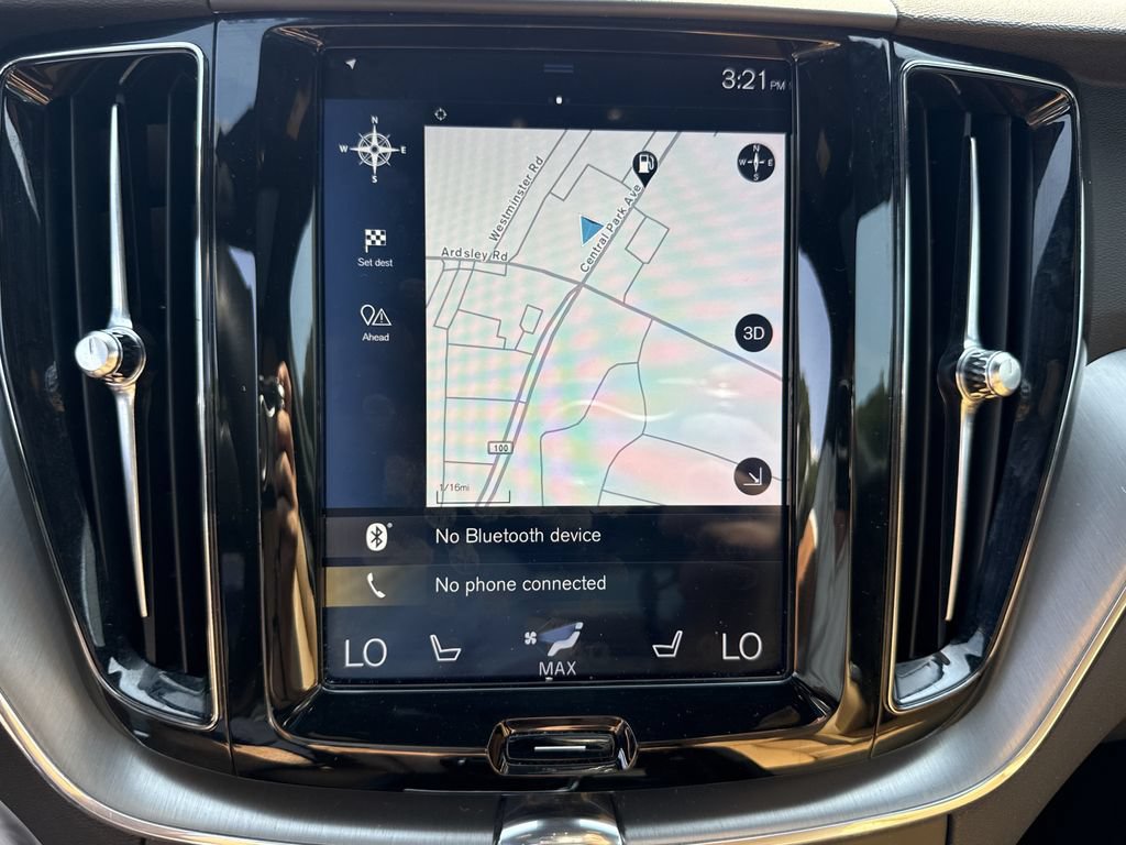 Used 2019 Volvo XC60 T6 Momentum w/ Multimedia Package AWD/4WD image 20