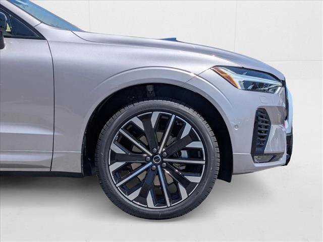 New 2026 Volvo XC60 B5 Ultra w/ Climate Package image 10