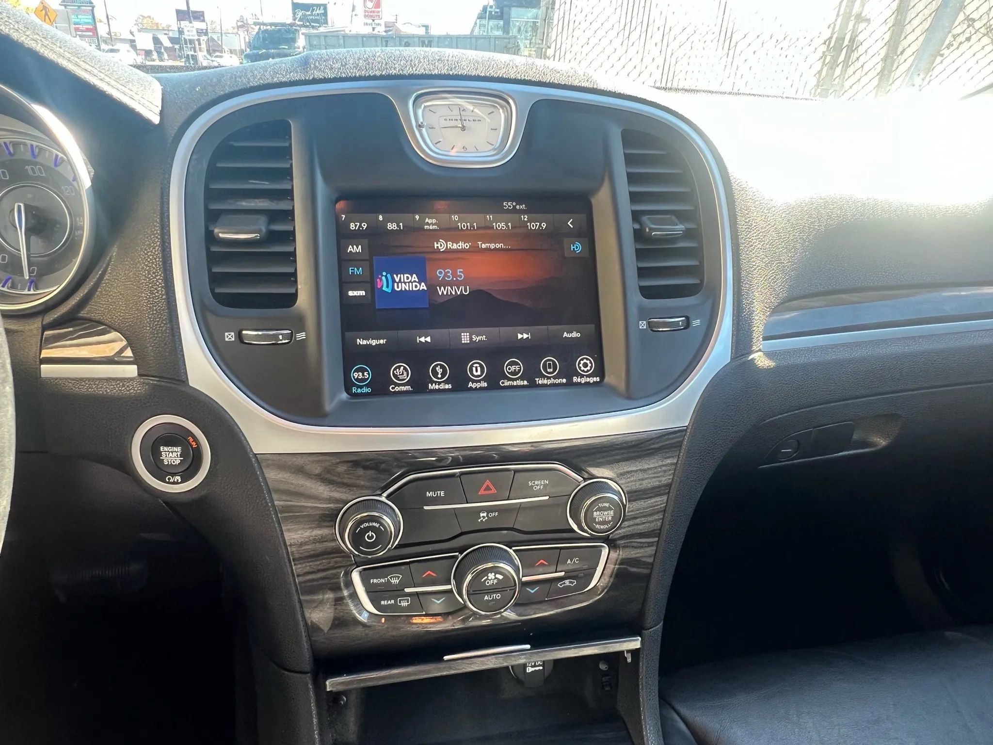 Used 2019 Chrysler 300 Touring L w/ Quick Order Package 22F image 16