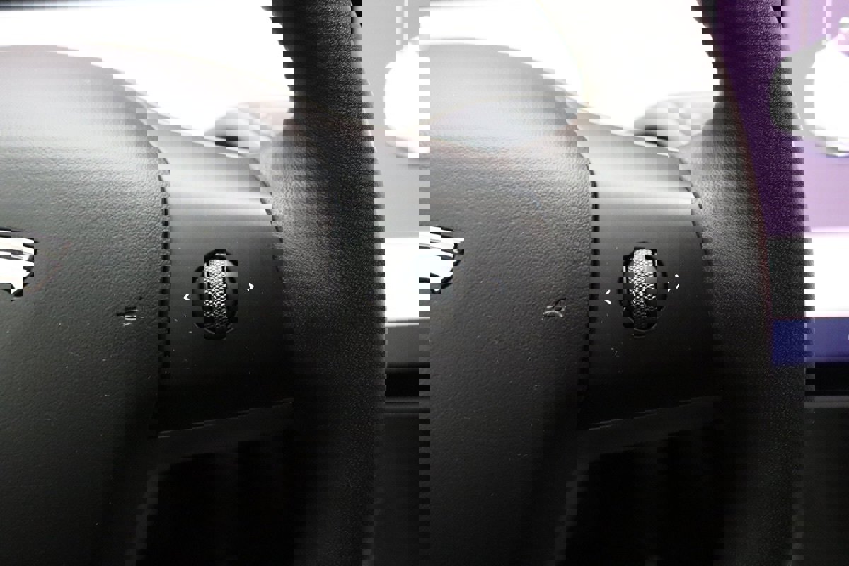 Used 2023 Tesla Model 3 Standard Range image 58